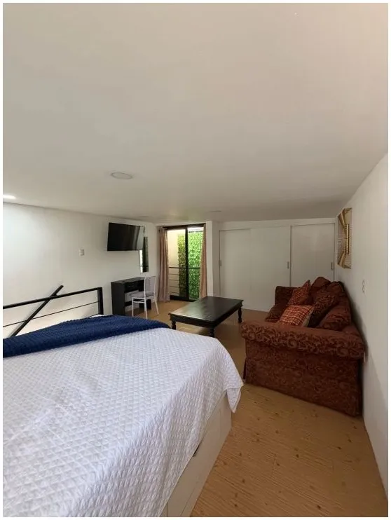 Loft Oakland Zona 10 — Amueblado, Servicios e Internet Incluidos
