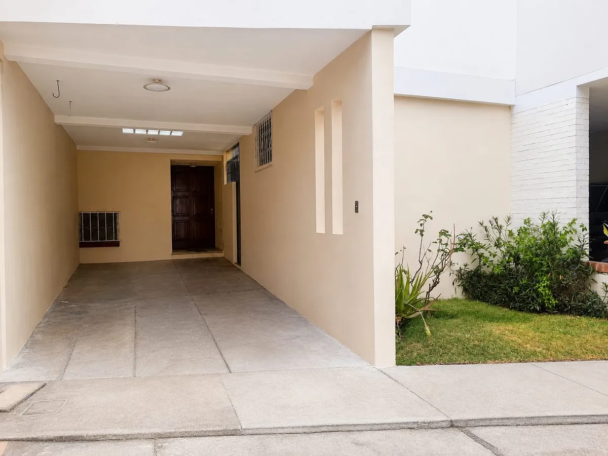 Casa en Renta Villa Fontana Zona 11
