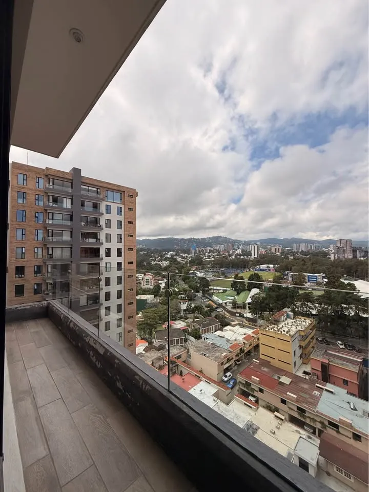 Renta de Apartamento de 3 habitaciones en Parque 15 zona 15