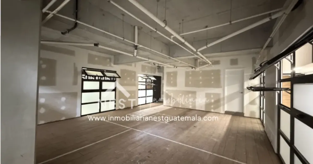 Oficina de 55m² en Renta Edificio ASCEND Zona 9