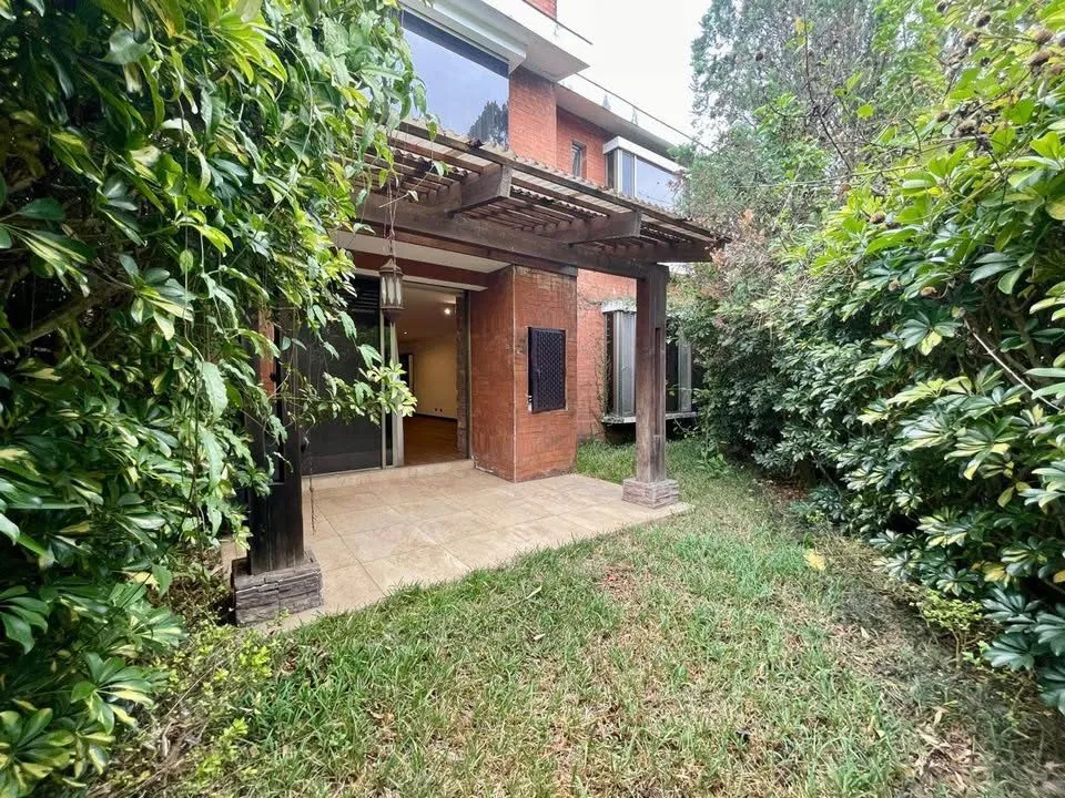 Vendo casa El Prado zona 10