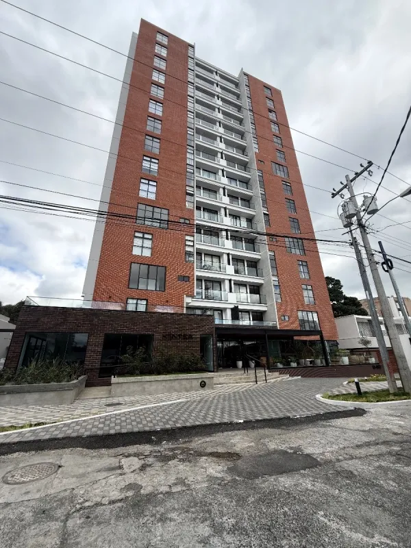 Apartamento en ALQUILER zona 15 KINTEA