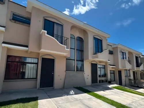 Casa en venta en zona 10