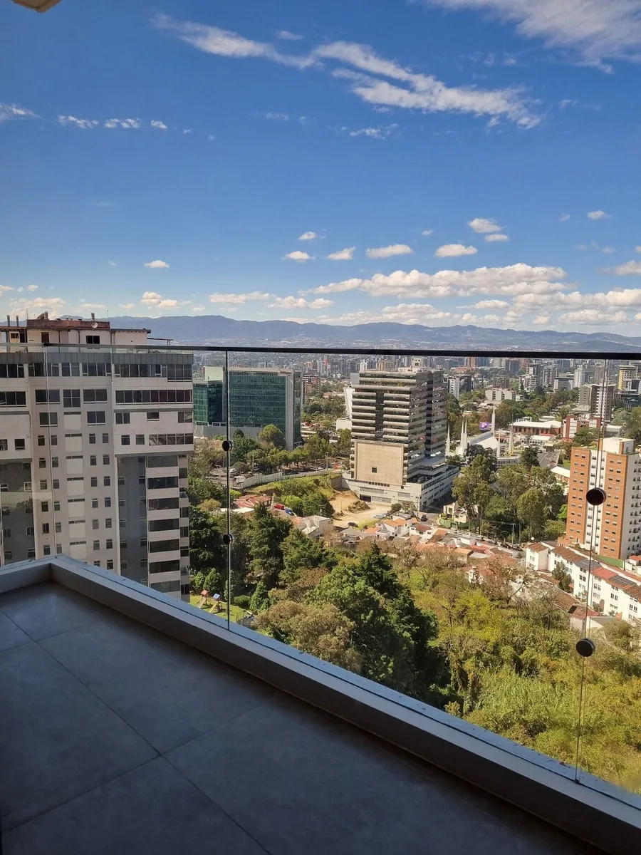 APARTAMENTO EN ALQUILER EN ZONA 15 SAN LAZARO